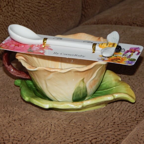 Corner Ruby Garden Collection Gold Sand Flower Teacup Leaf Saucer & Spoon New - Picture 6 of 12
